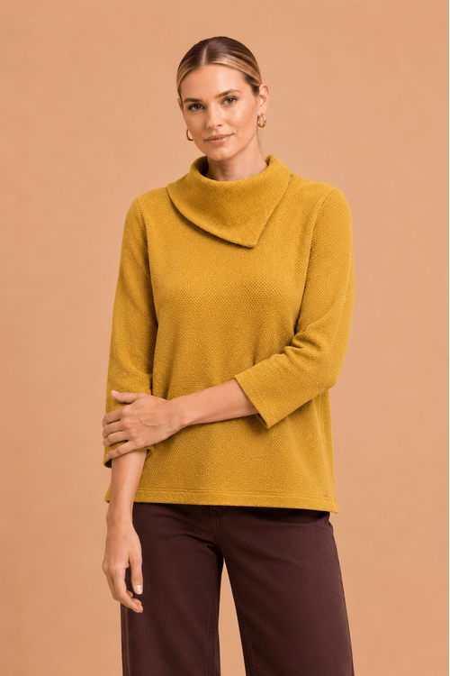 BLUSA HERITAGE GOLA VIRADA MOSTARDA